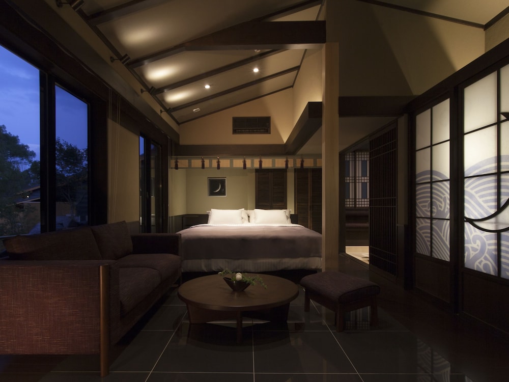 月夜見の座 志摩