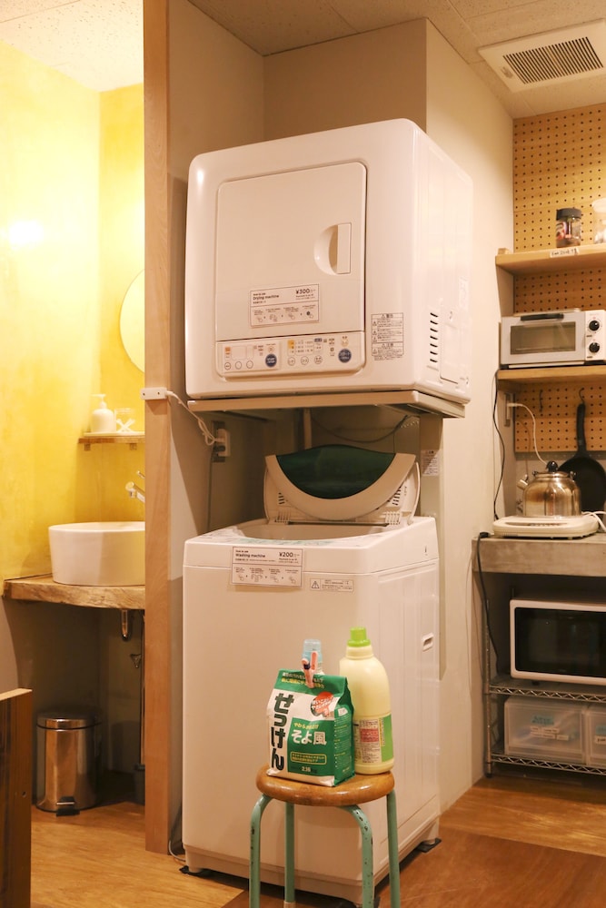 Y PUB & HOSTEL 米子