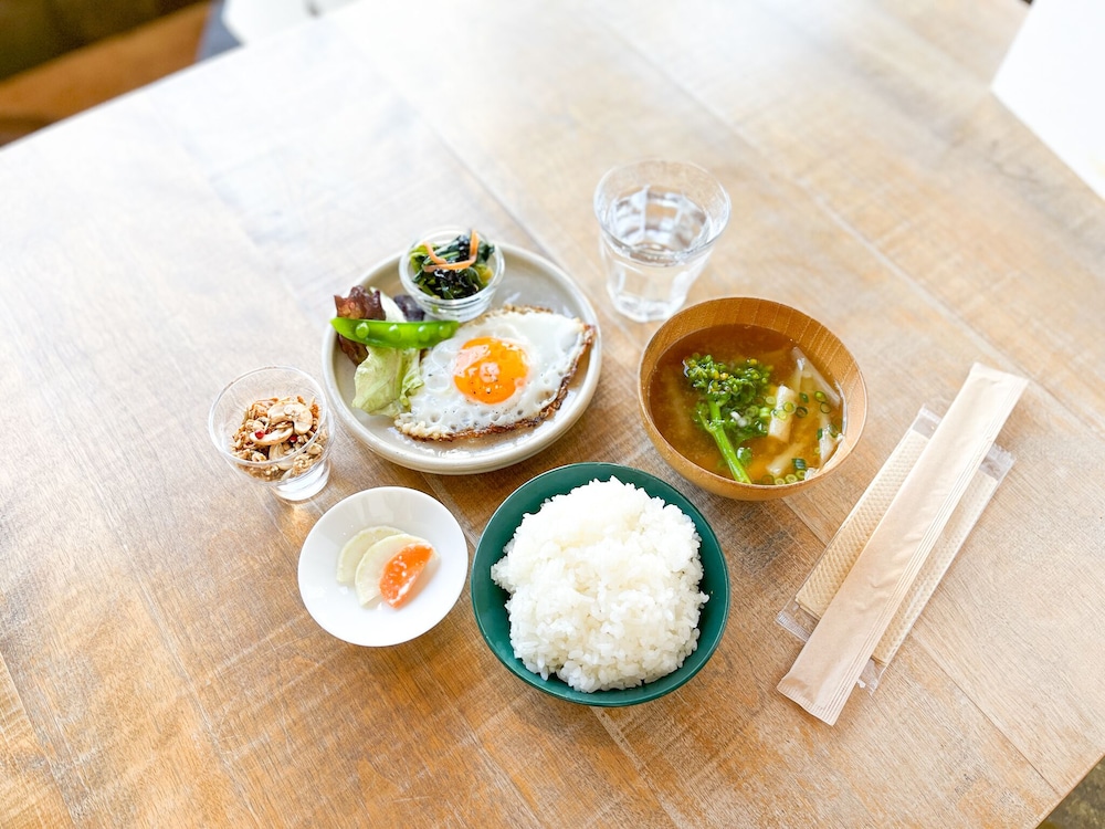 Y PUB & HOSTEL 米子