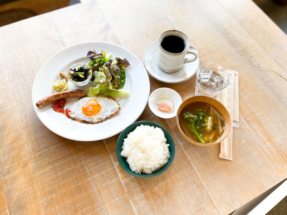 Y PUB & HOSTEL 米子