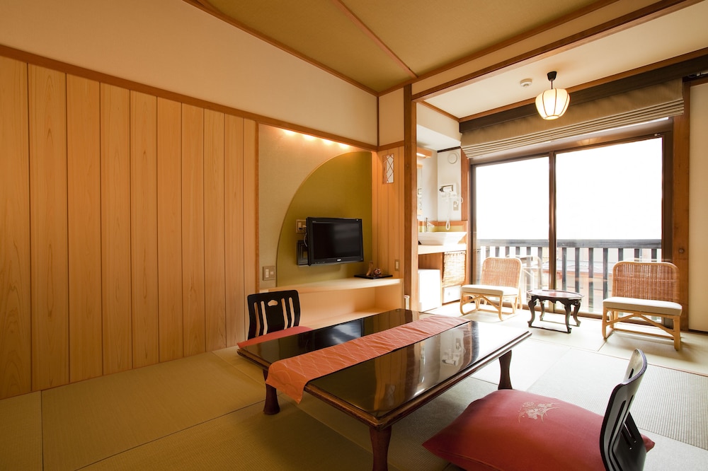 木造りの宿 橋津屋 米子