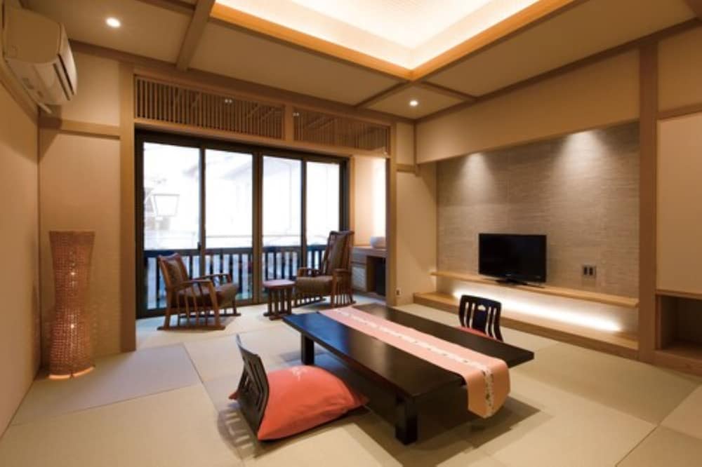 木造りの宿 橋津屋 米子