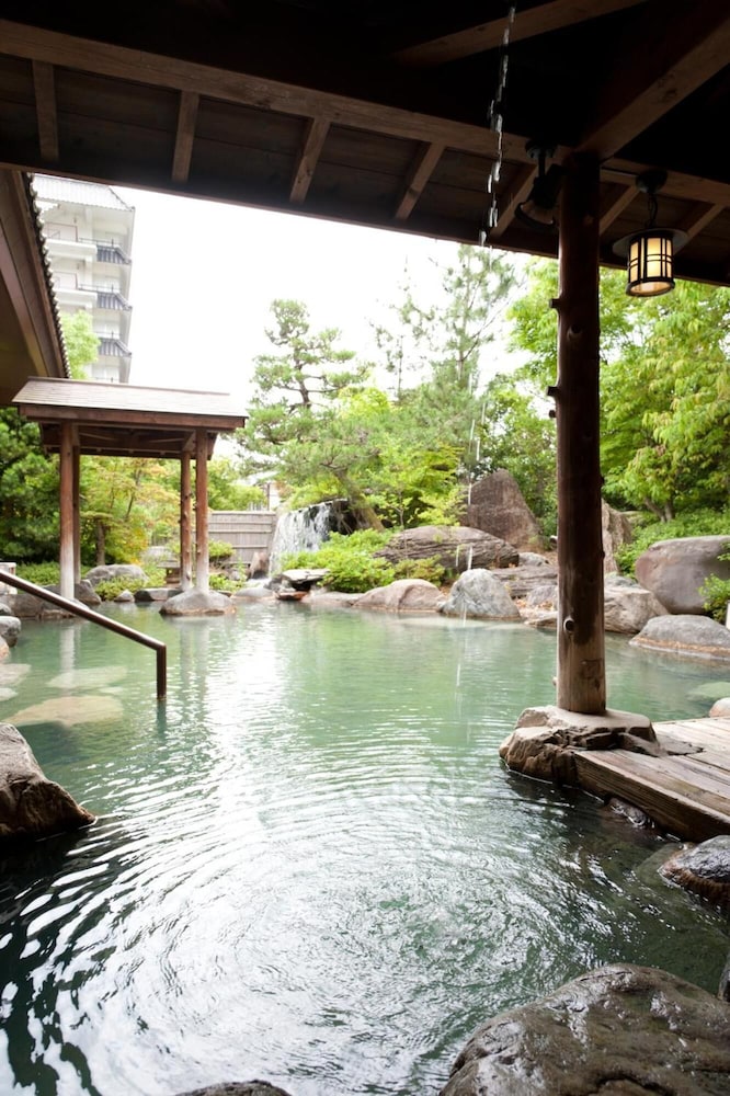 三朝温泉 三朝館 米子