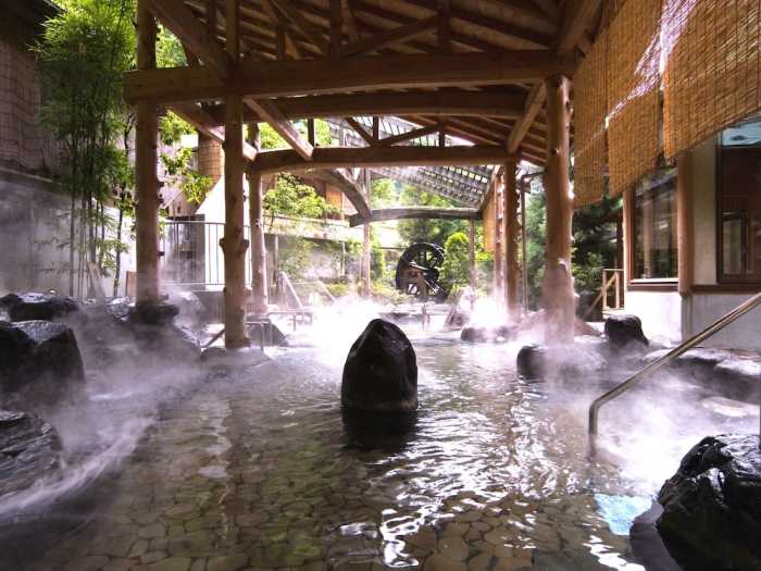 三朝温泉 依山楼岩崎 米子