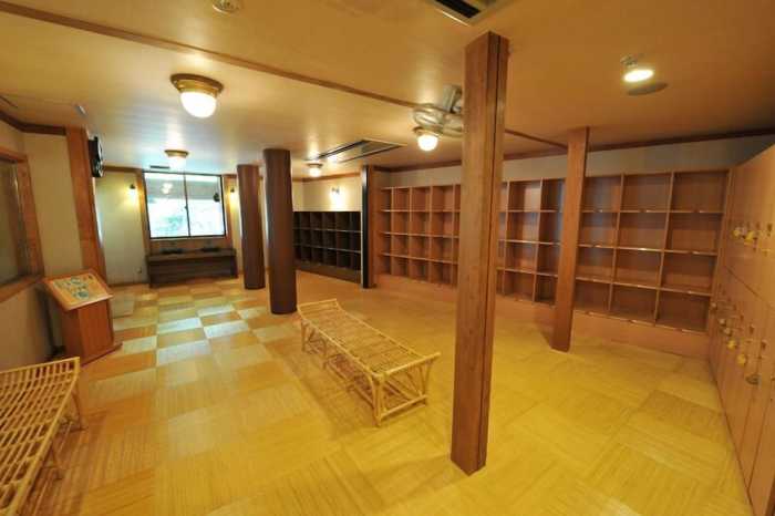 三朝温泉 依山楼岩崎 米子