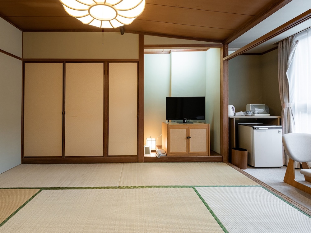 OYO 桃園館 米子
