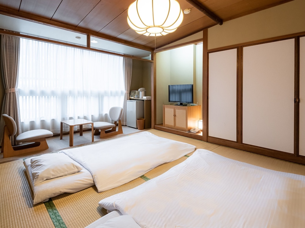 OYO 桃園館 米子