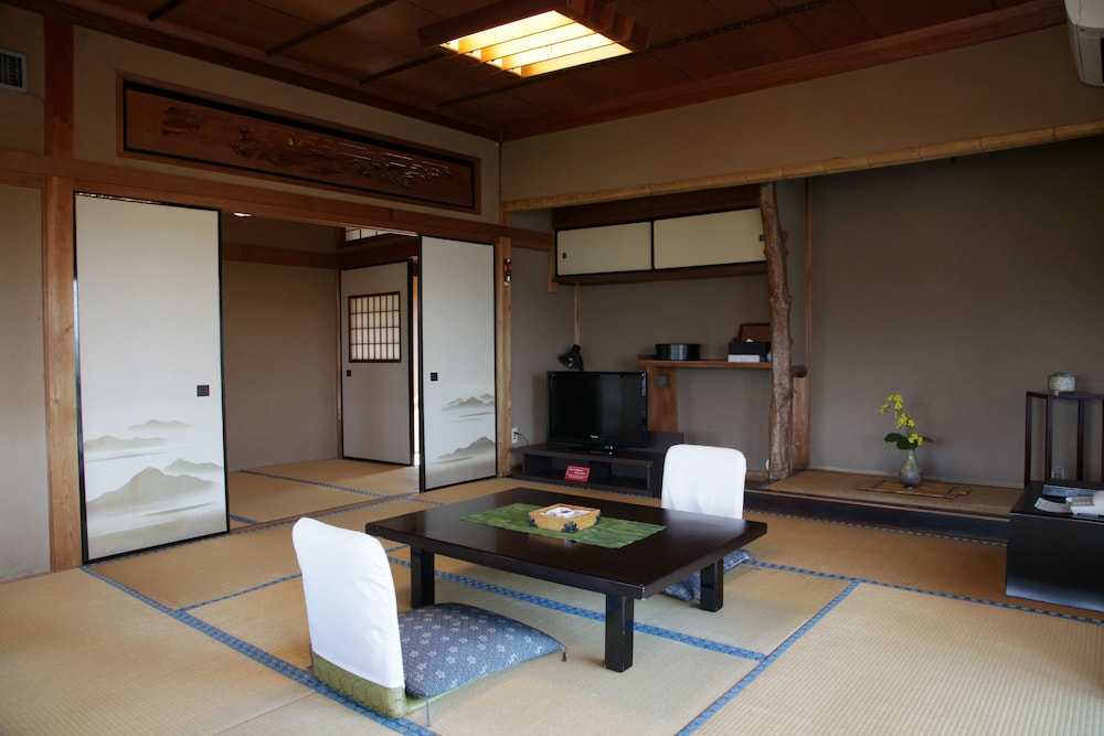 湖泉閣 養生館 米子