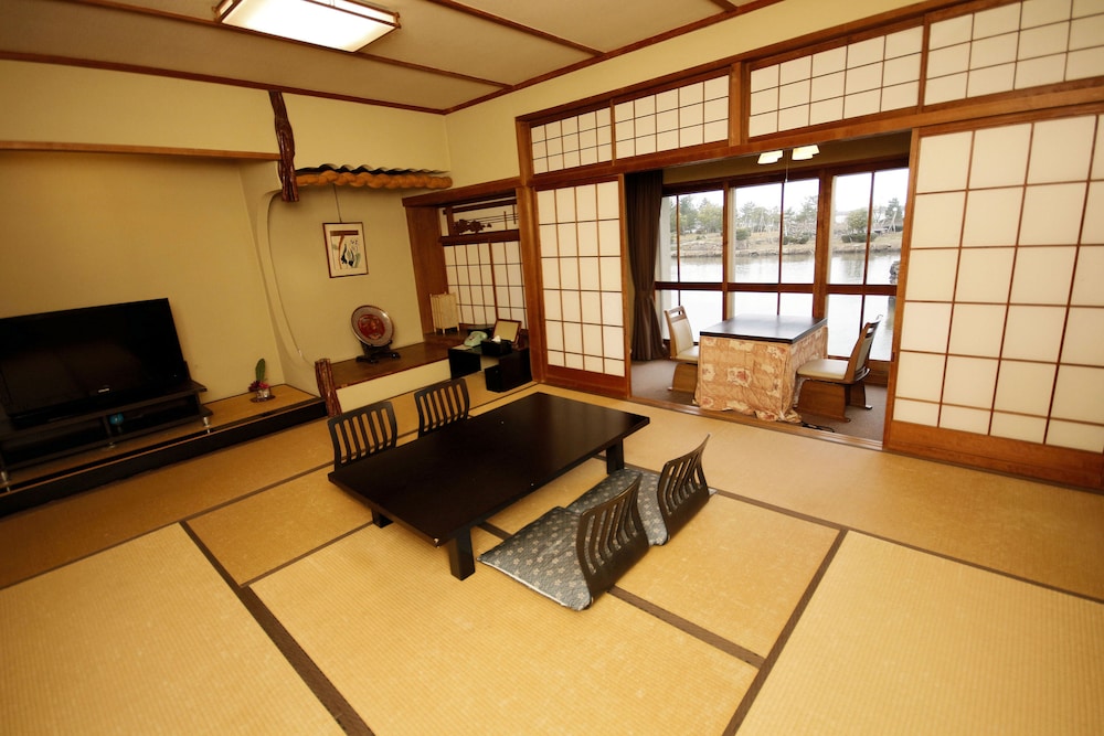 湖泉閣 養生館 米子