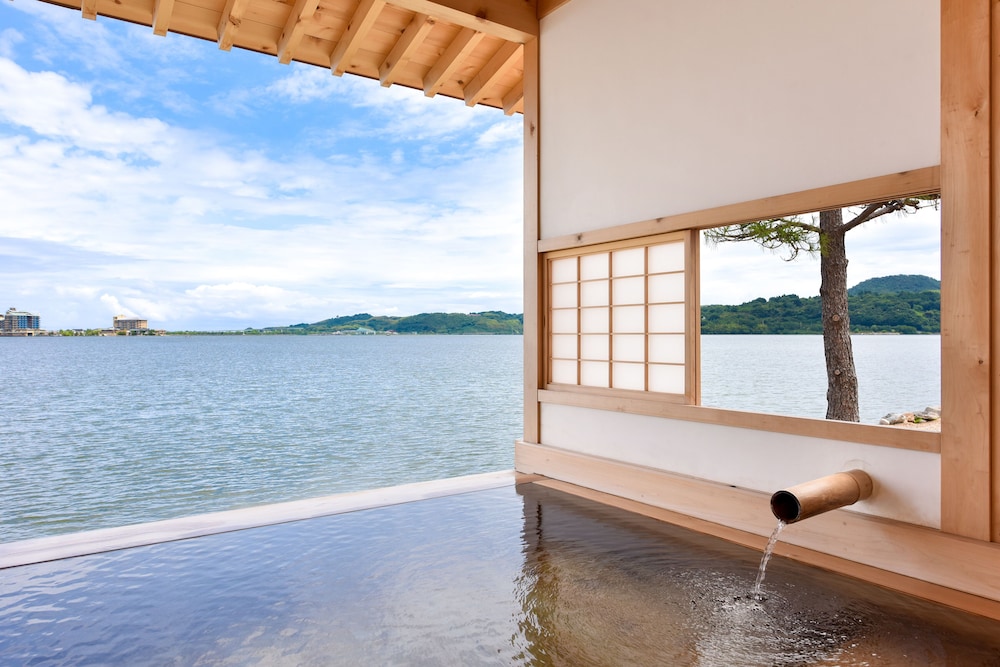 湖泉閣 養生館 米子
