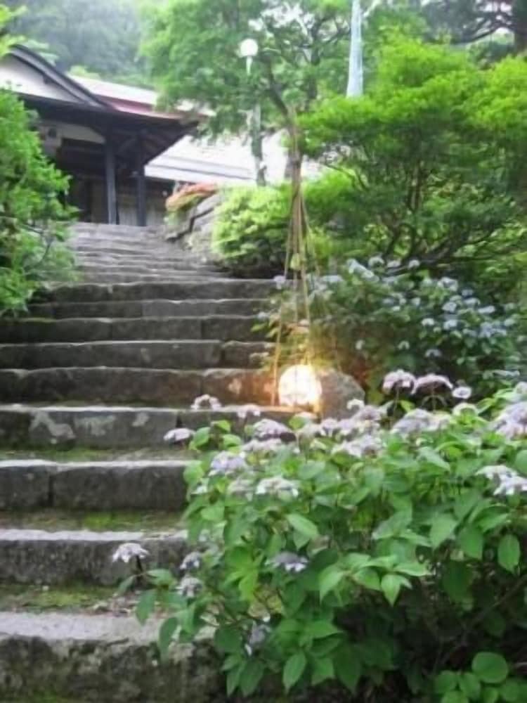 宿坊 観證院 山楽荘 米子