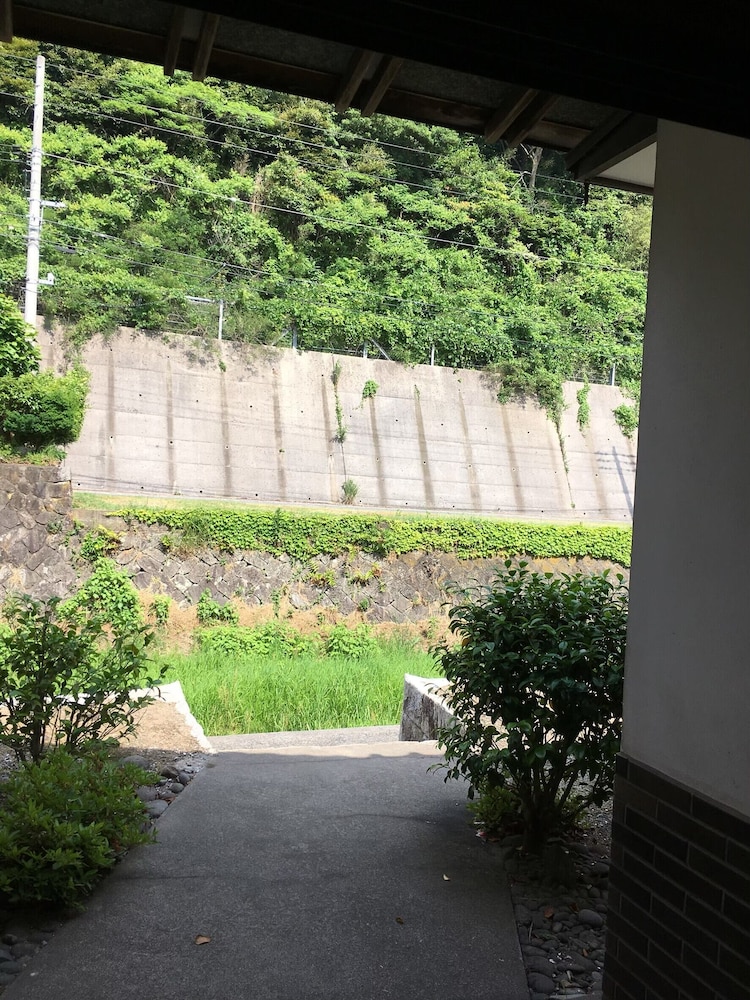 HOME STAY INN HANARE 米子