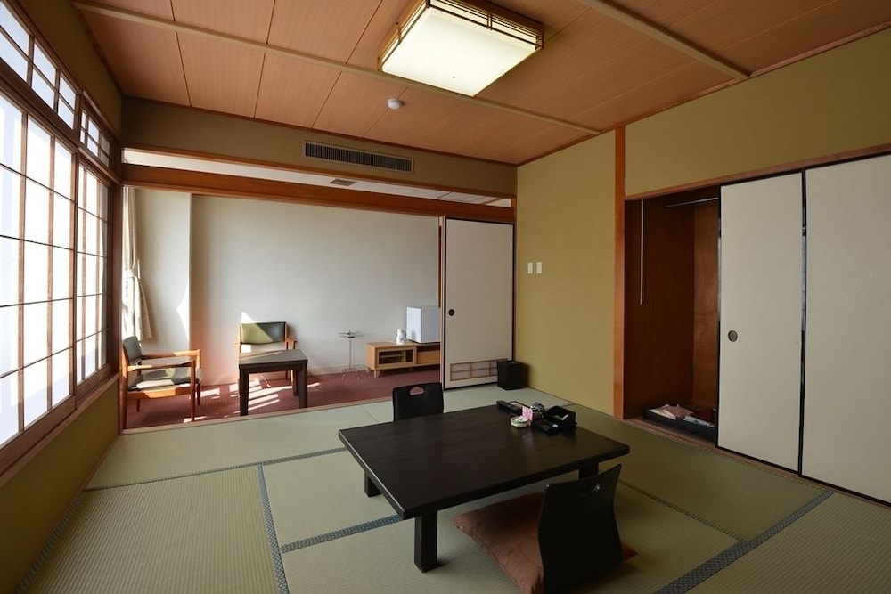浜村温泉　魚と屋 米子