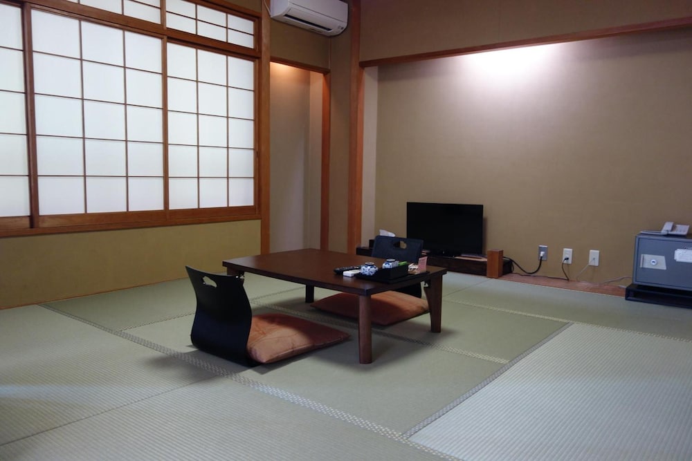 浜村温泉　魚と屋 米子