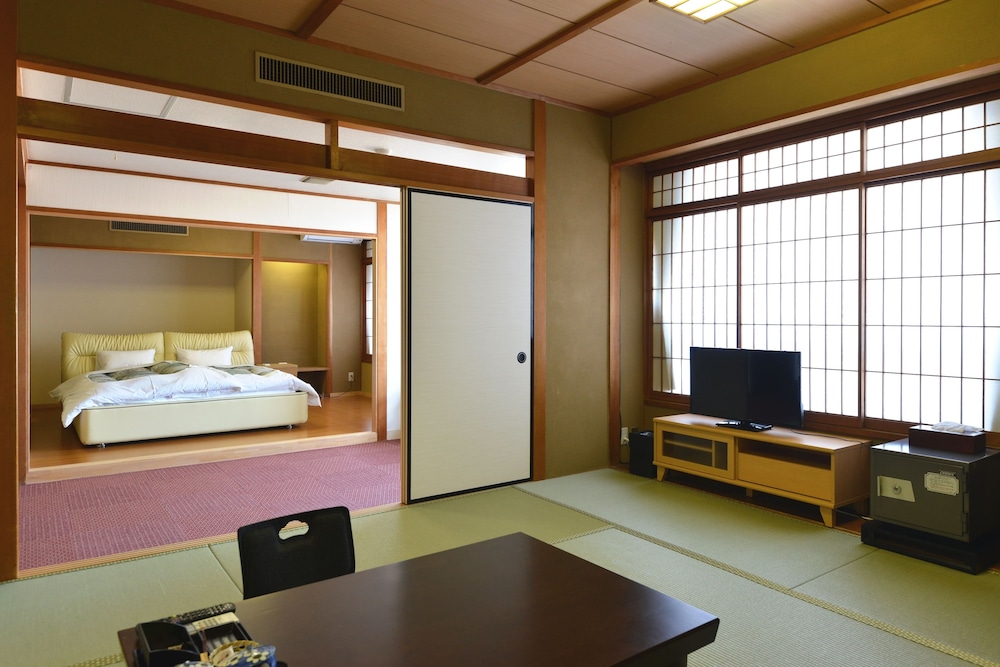 浜村温泉　魚と屋 米子