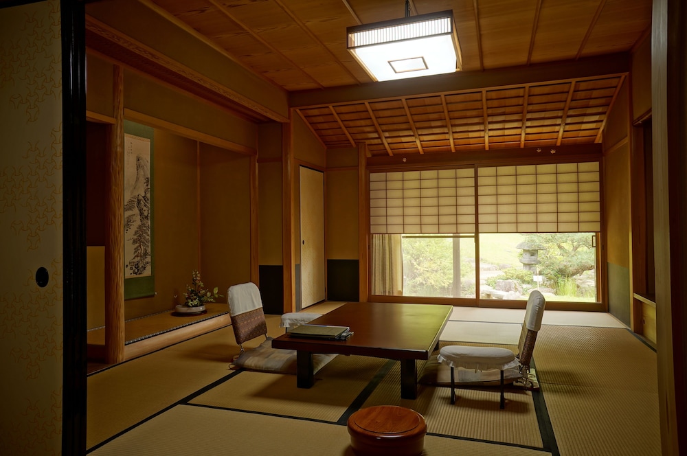 名勝 山水園 湯田温泉 山口