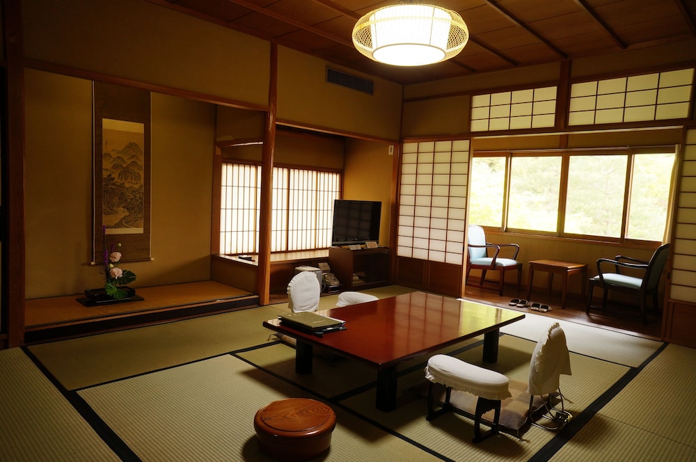 名勝 山水園 湯田温泉 山口