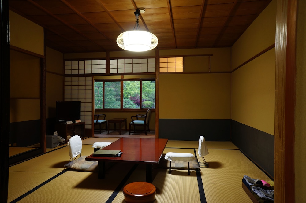 名勝 山水園 湯田温泉 山口