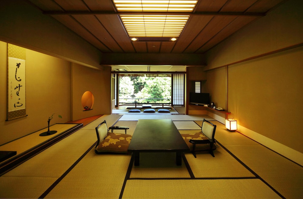 大谷山荘 山口