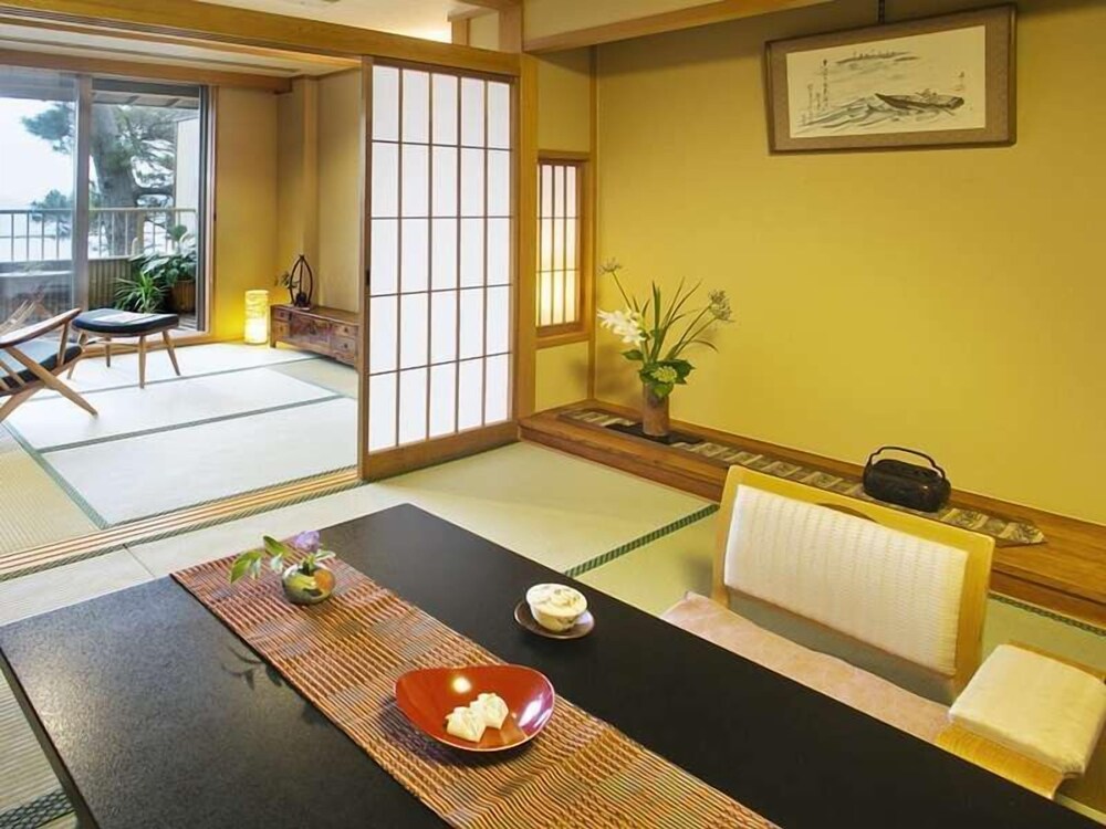 宵待ちの宿 萩一輪 山口