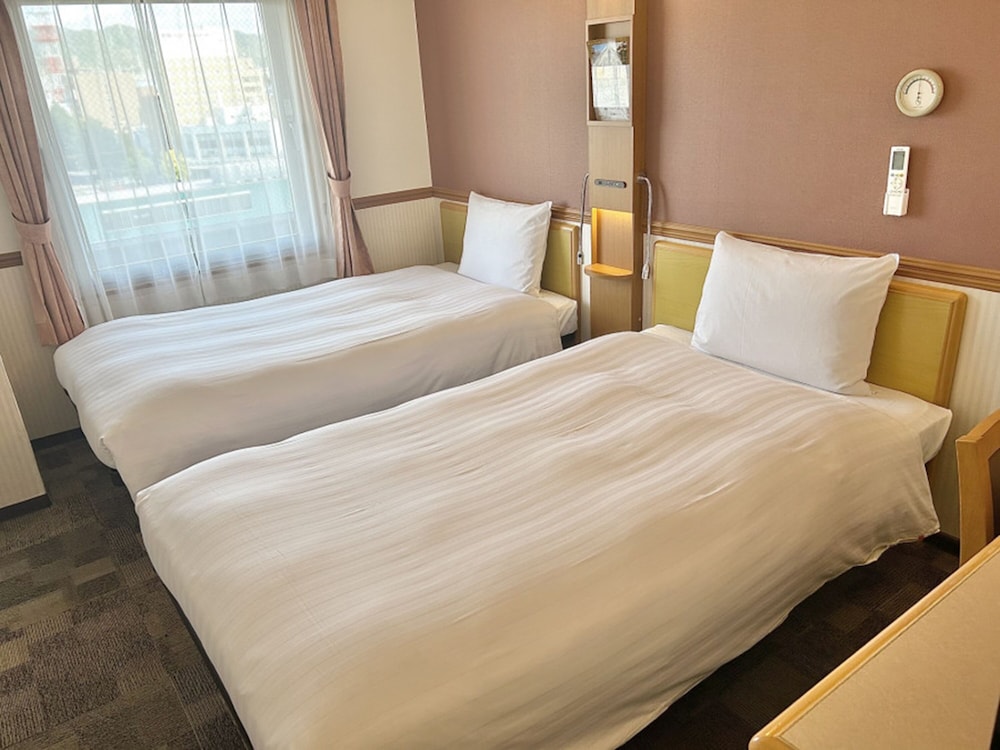 東横 INN 徳山駅新幹線口 山口