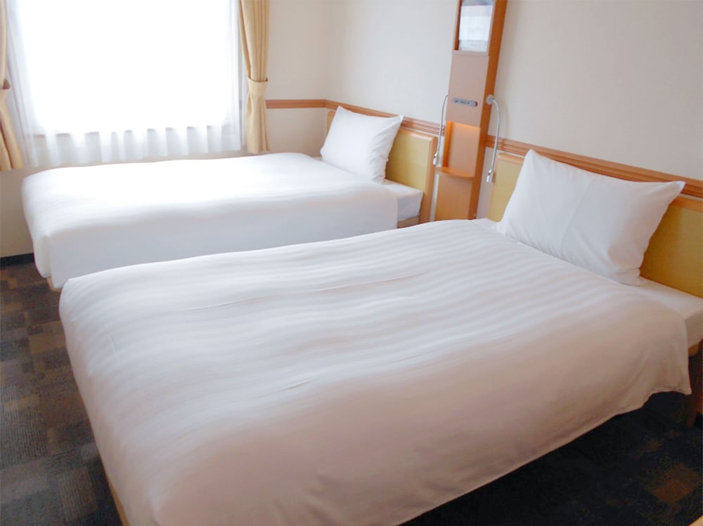東横 INN 新山口駅新幹線口 山口