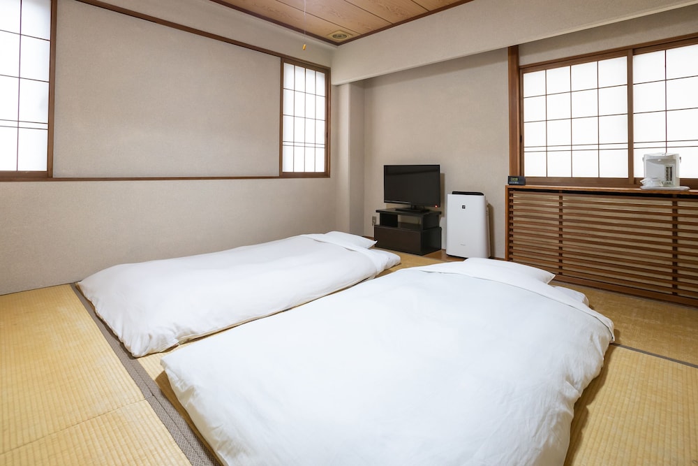 OYO ビジネスホテル新川宇部 山口
