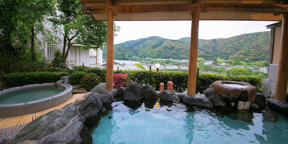 岩国国際観光ホテル 山口