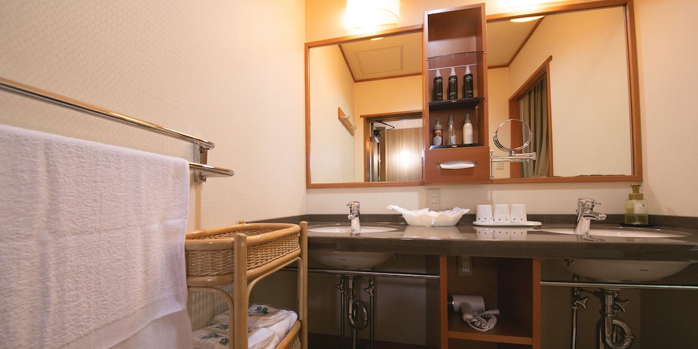 岩国国際観光ホテル 山口