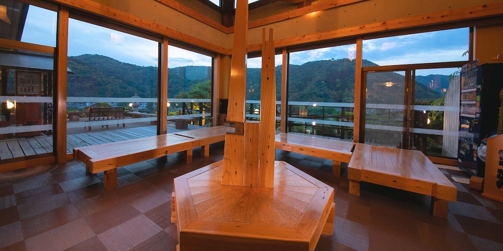 岩国国際観光ホテル 山口