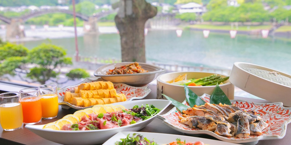 岩国国際観光ホテル 山口