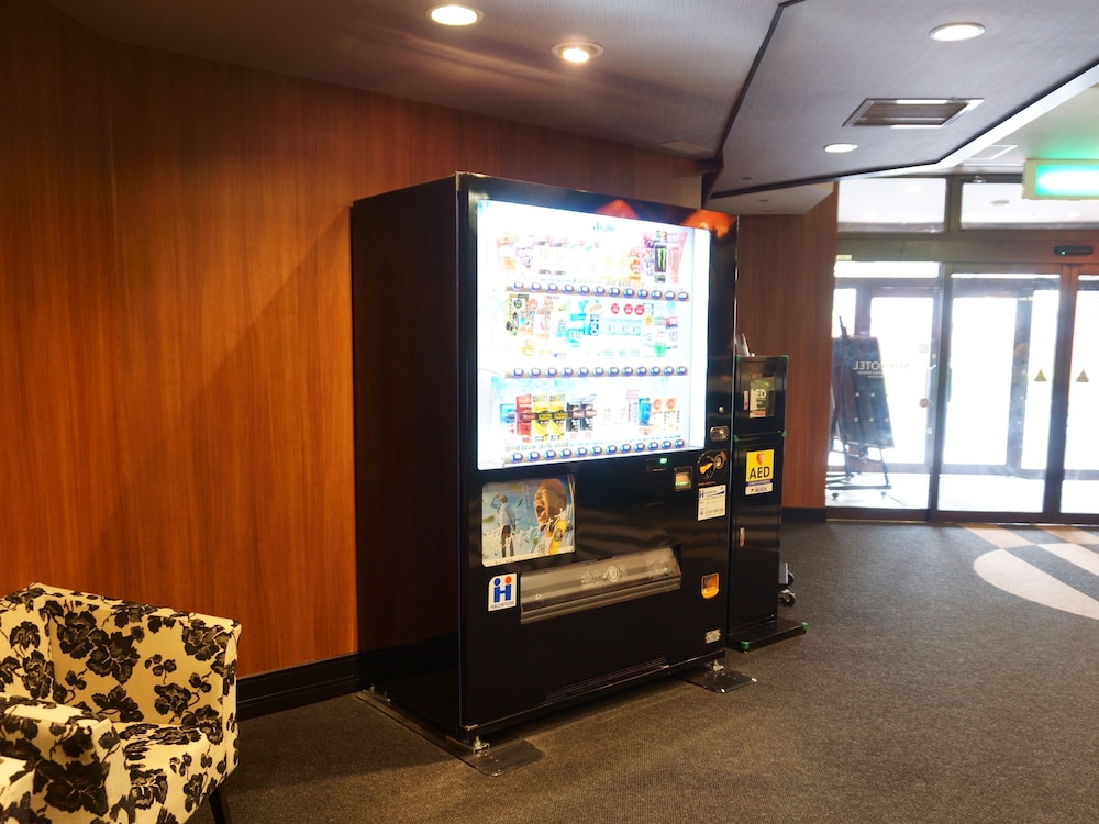 アパホテル〈埼玉谷塚駅前〉 大宮
