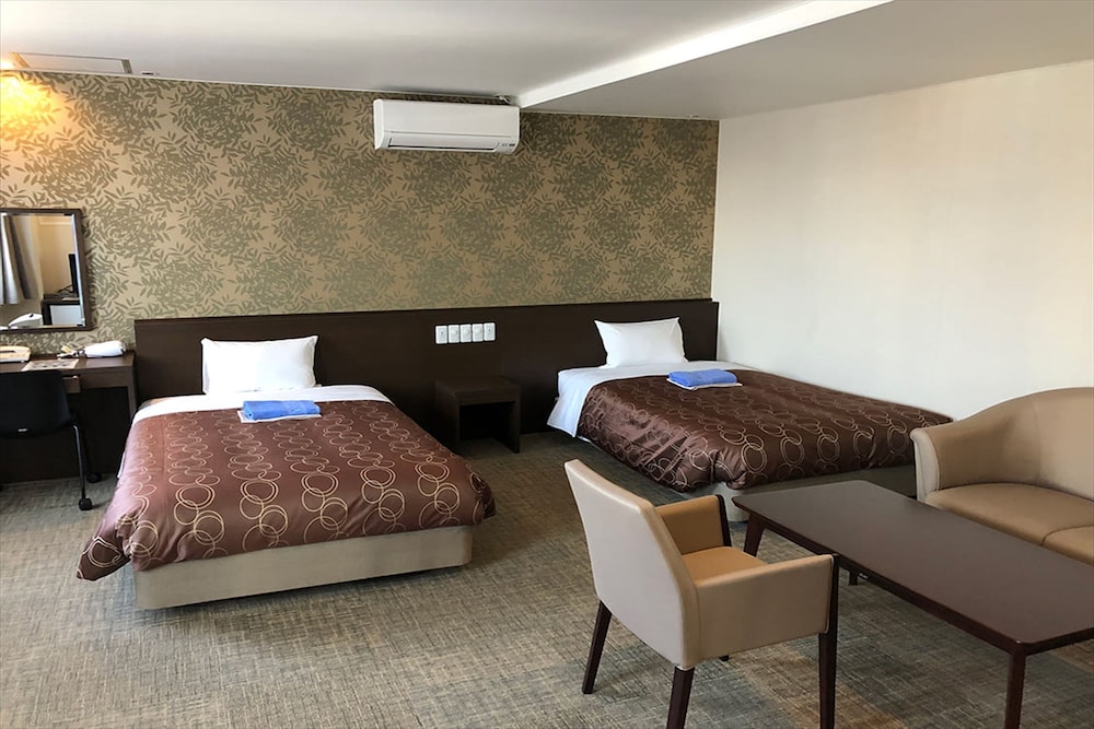 OYO シティホテル東松山 大宮