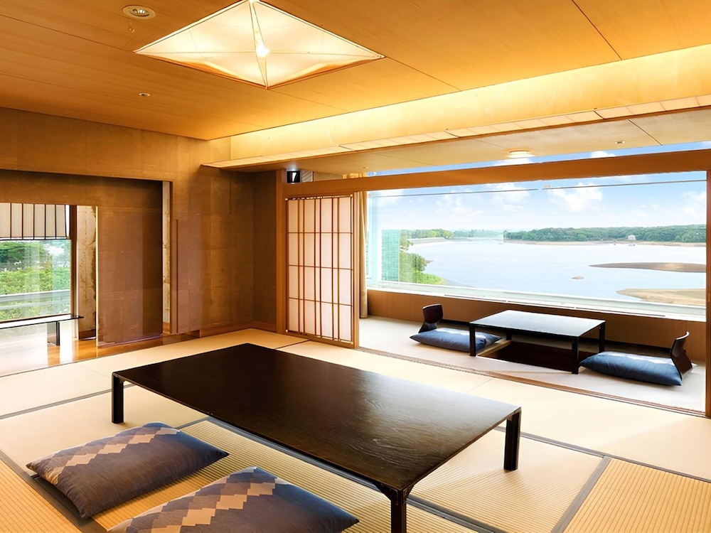 中国割烹旅館 掬水亭 大宮