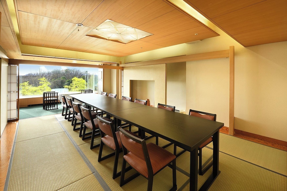 中国割烹旅館 掬水亭 大宮