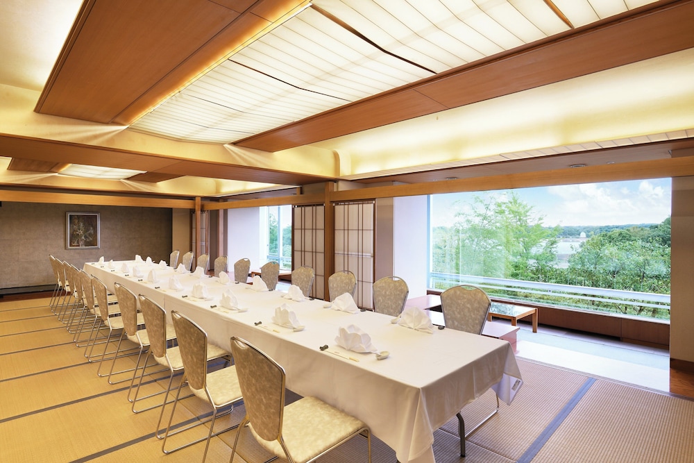 中国割烹旅館 掬水亭 大宮