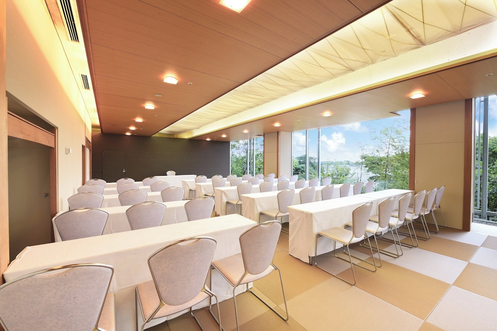 中国割烹旅館 掬水亭 大宮