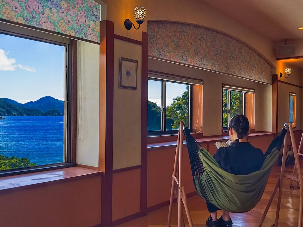 堂ヶ島温泉ホテル 西伊豆