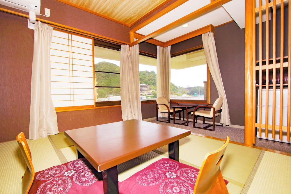 大江戸温泉物語 土肥マリンホテル 西伊豆