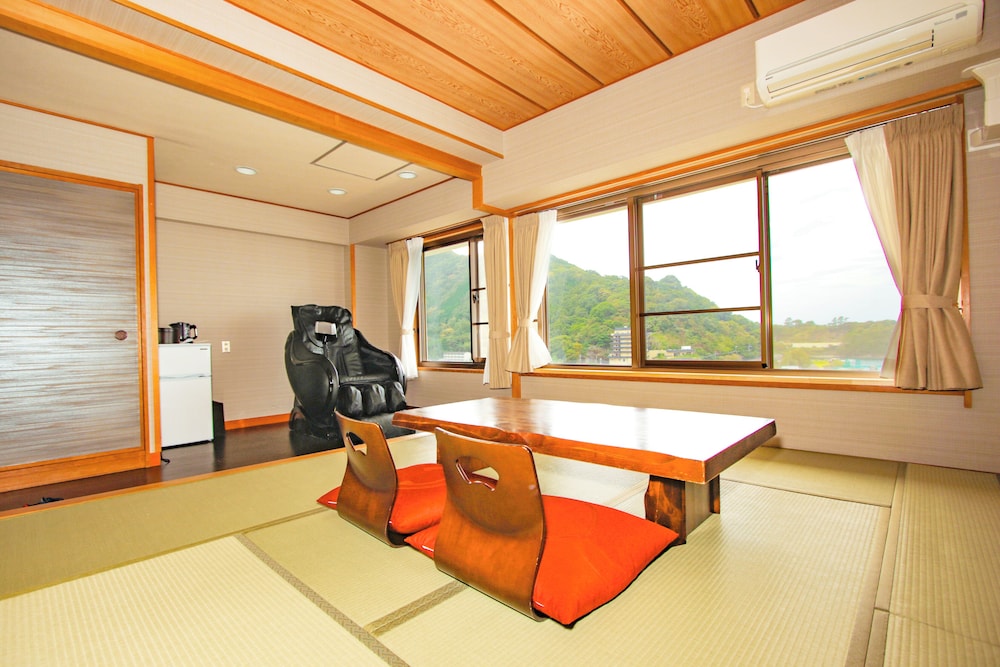 大江戸温泉物語 土肥マリンホテル 西伊豆