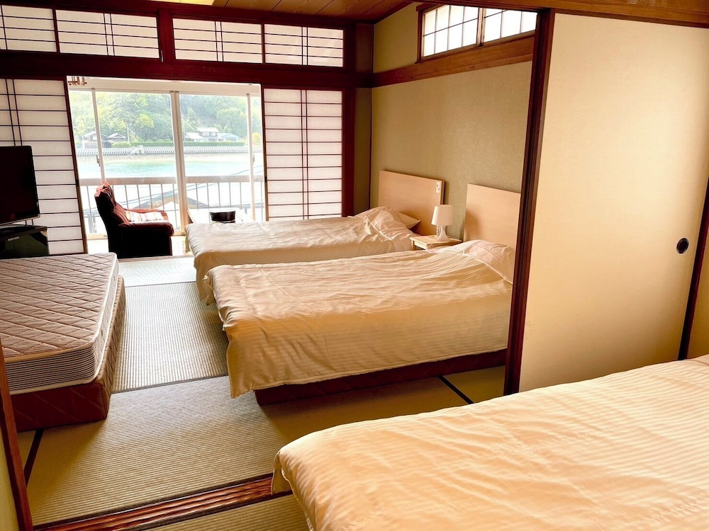 旅館つつい 尾道