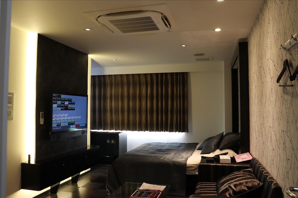 HOTEL XCELL 尾道