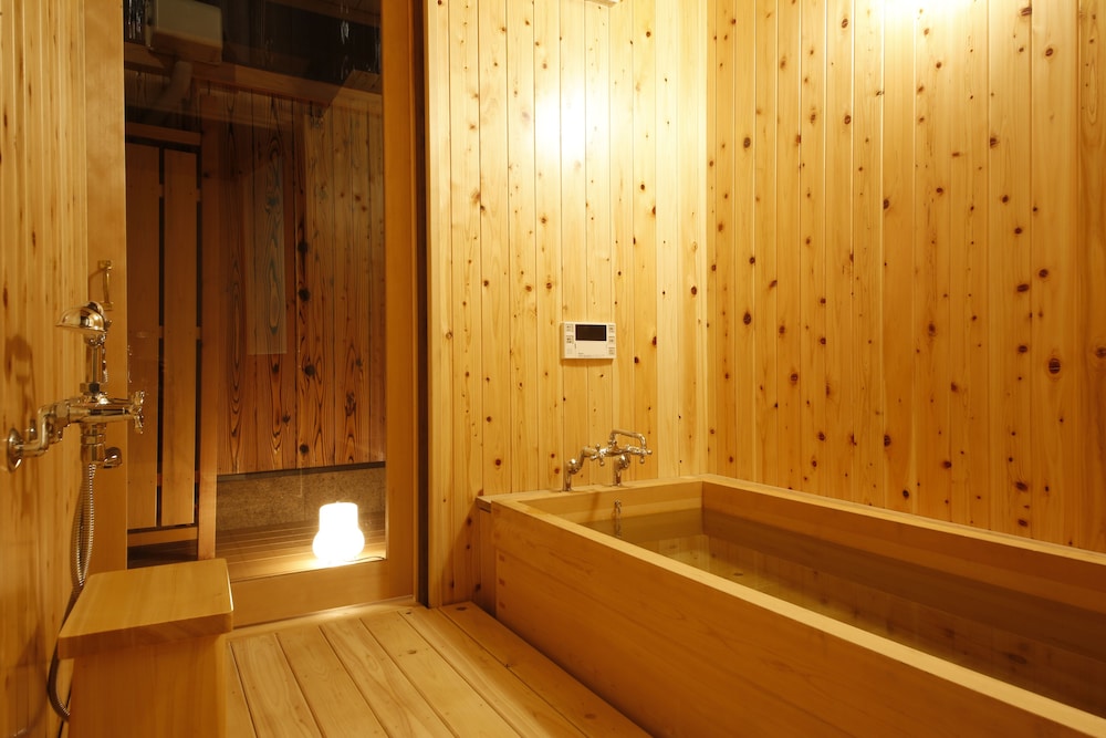 祥吉姉妹館 KARIYA RYOKAN Q 姫路