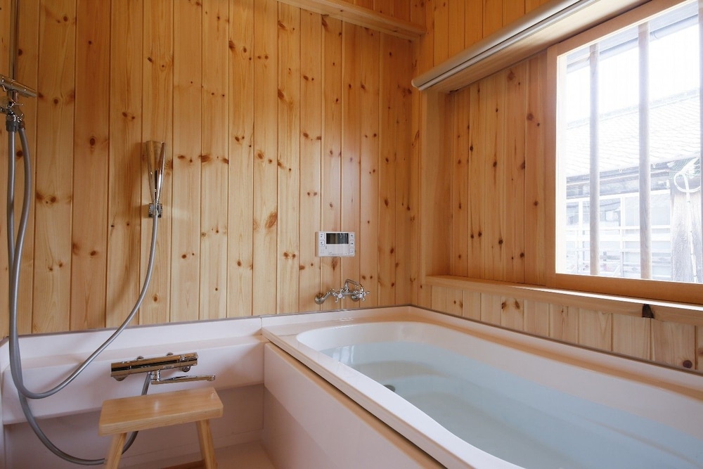 祥吉姉妹館 KARIYA RYOKAN Q 姫路