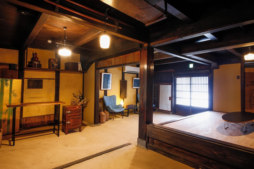 山崎旅館 Q 中門前屋 姫路