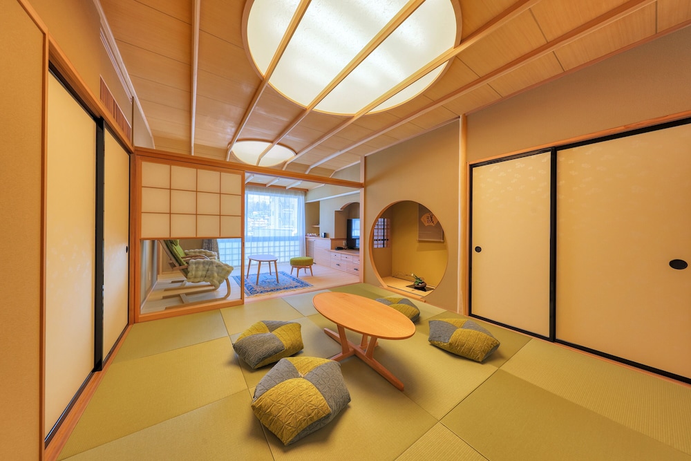 本陣平野屋 花兆庵 高山