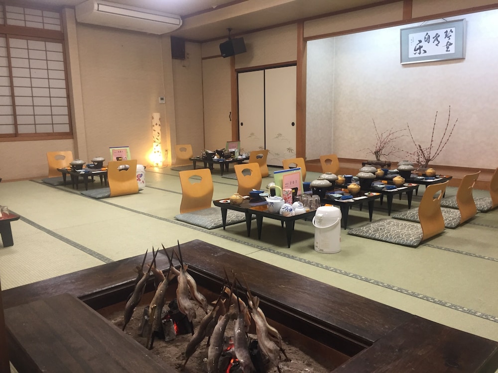 旅館 むら山 高山