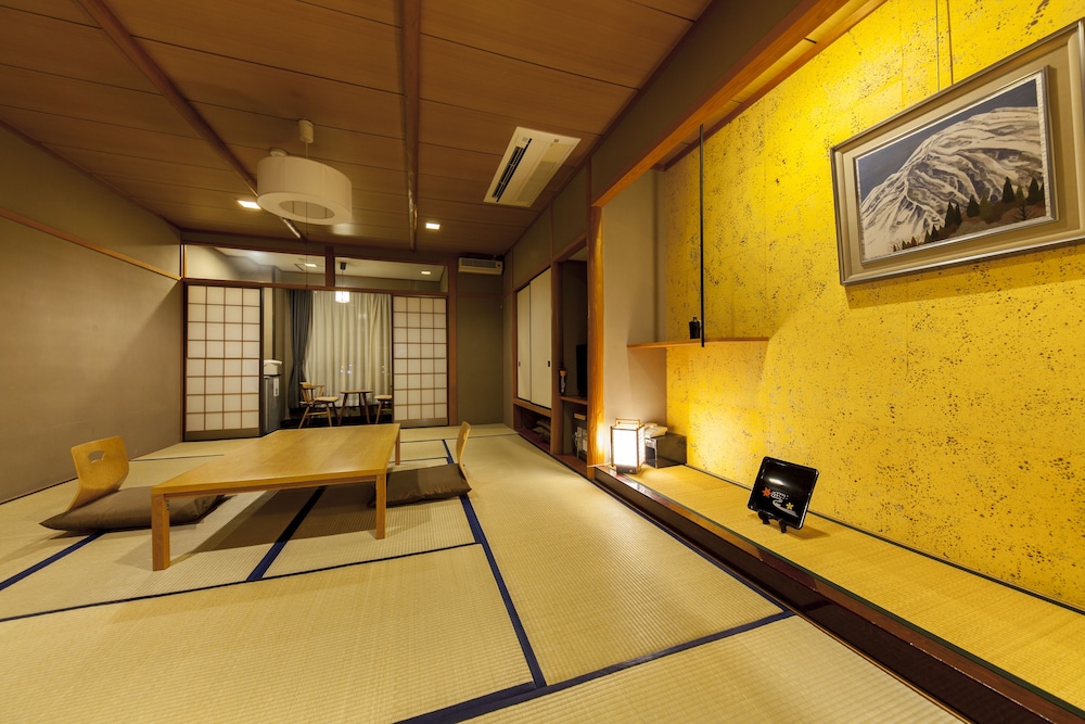 小川屋 高山