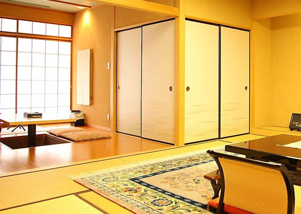 小川屋 高山