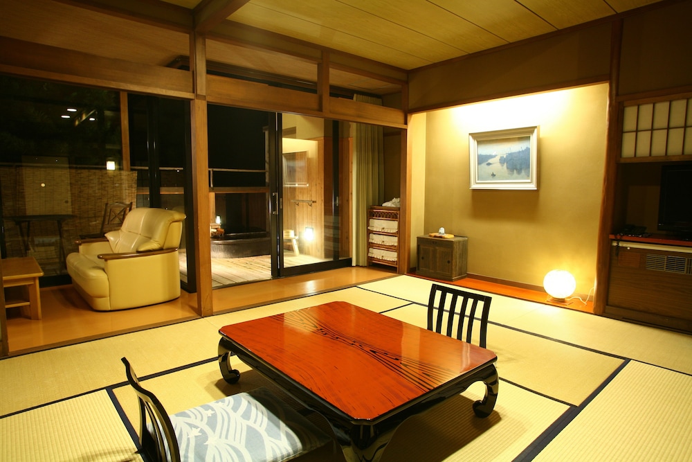 下呂温泉 望川館 高山